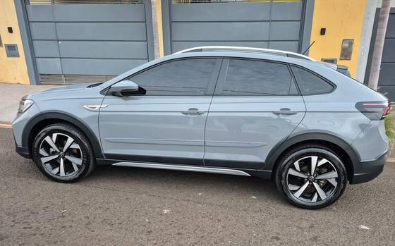 VOLKSWAGEN NIVUS 1.0 200 TSI TOTAL FLEX HIGHLINE AUTOMÁTICO